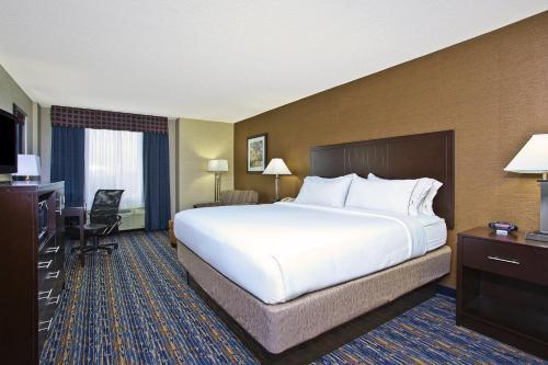 Holiday Inn Express Hotel & Suites Pittsburgh West Mifflin