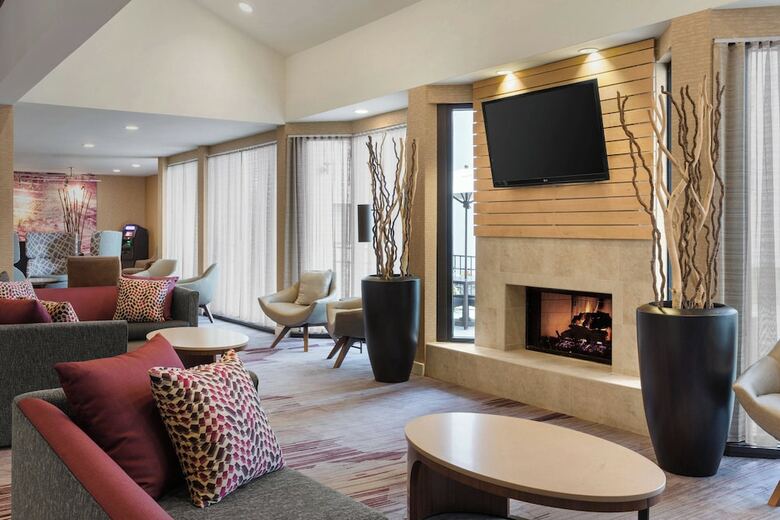 Hotel Courtyard By Marriott Philadelphia Willow Grove