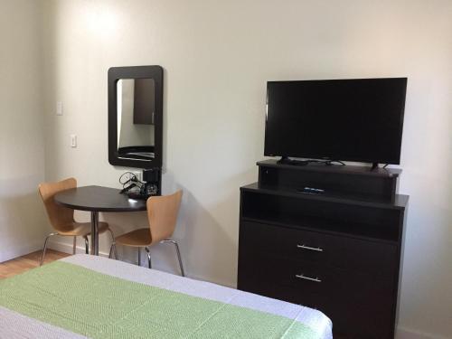 Orange Extended Stay Hotel