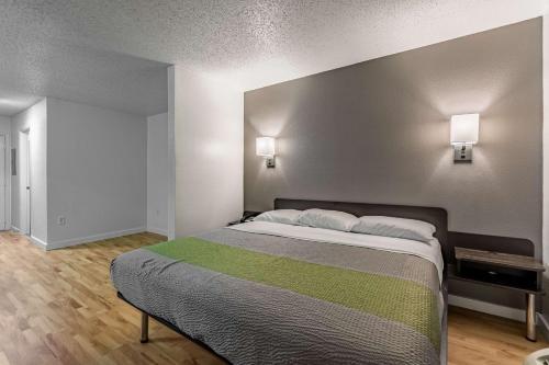 Orange Extended Stay Hotel