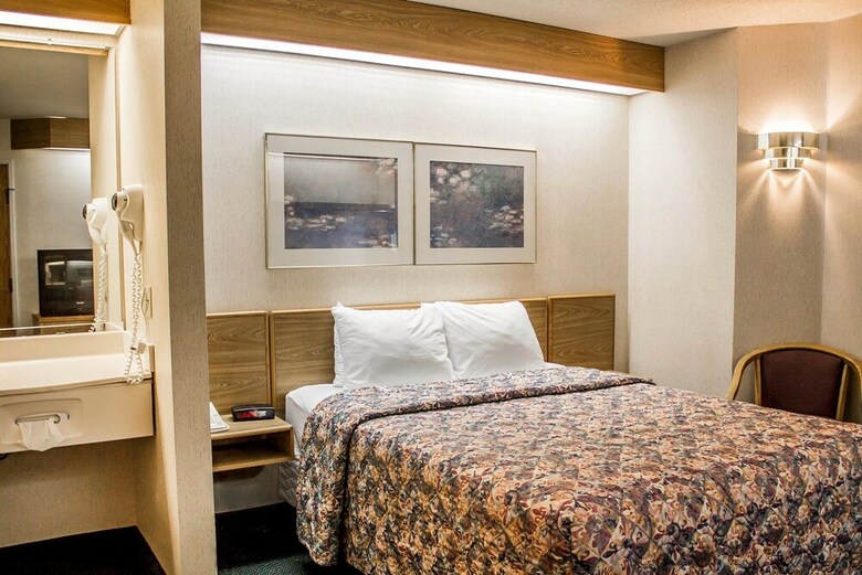 Hotel Rodeway Inn Abbotsford
