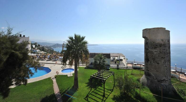 Hotel Salobre�a Suites