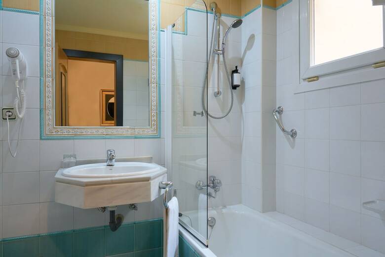 Hotel Maci� C�ndor
