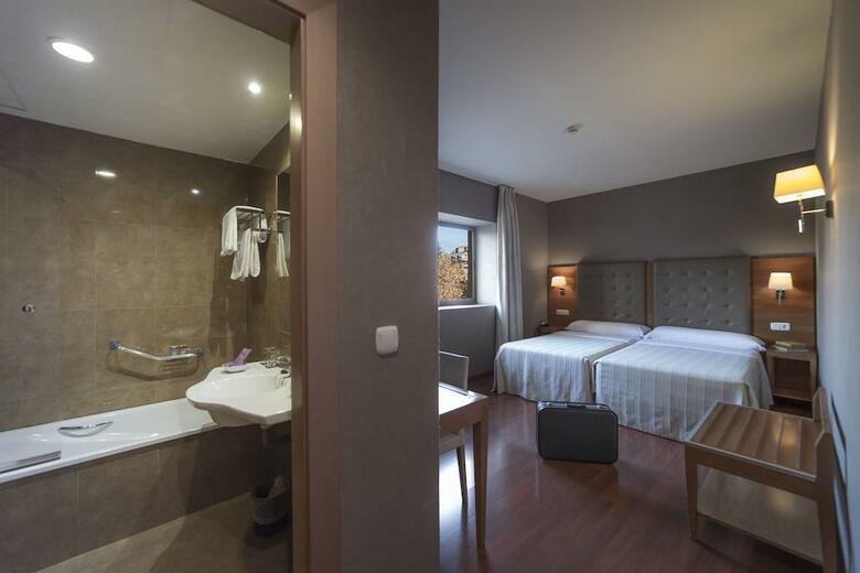 Hotel Maci� Monasterio De Los Basilios