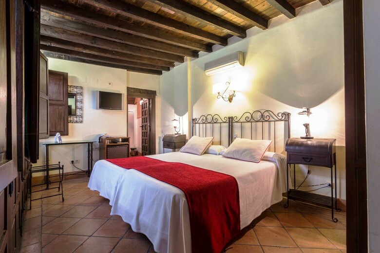 Hotel Casa Del Capitel Nazar�