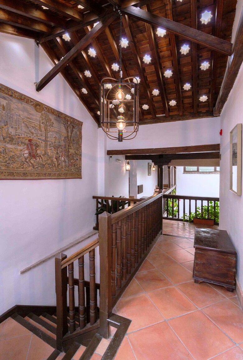 Hotel Casa Del Capitel Nazar�