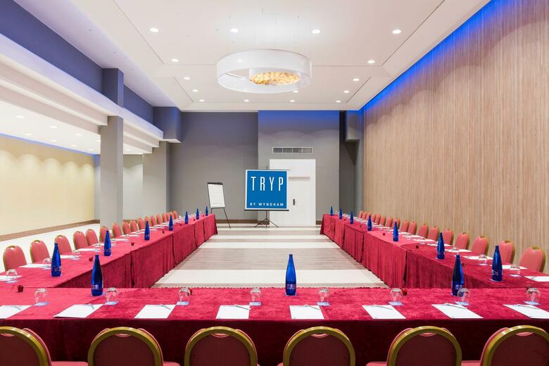 Hotel Guadalajara & Conference Center Affiliated By Meli�