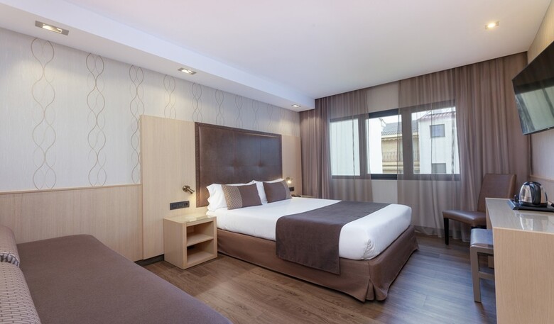 Hotel Pedro I de Aragon