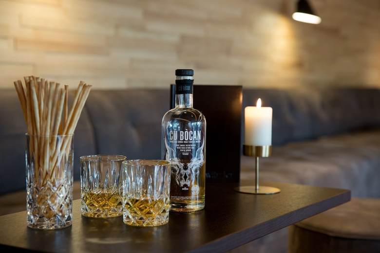 Hotel Schw�rzler(.)