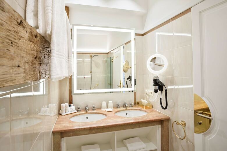 Hotel Altstadt Radisson Blu