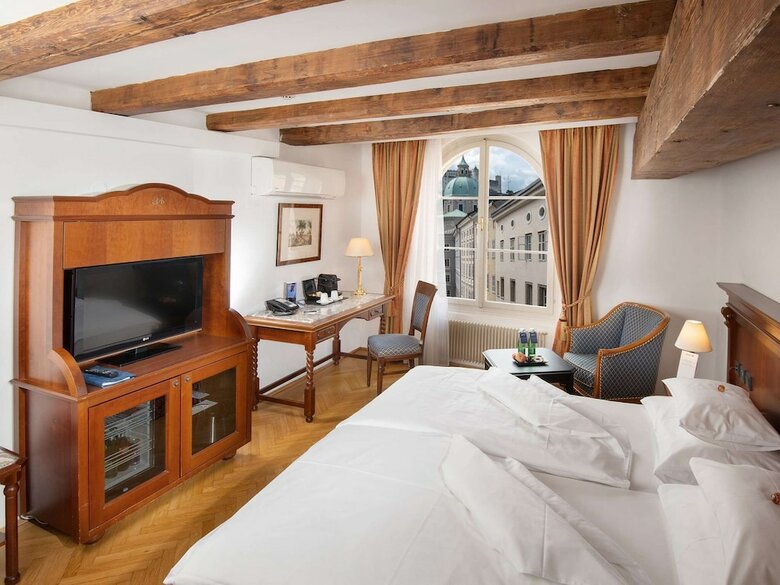 Hotel Altstadt Radisson Blu