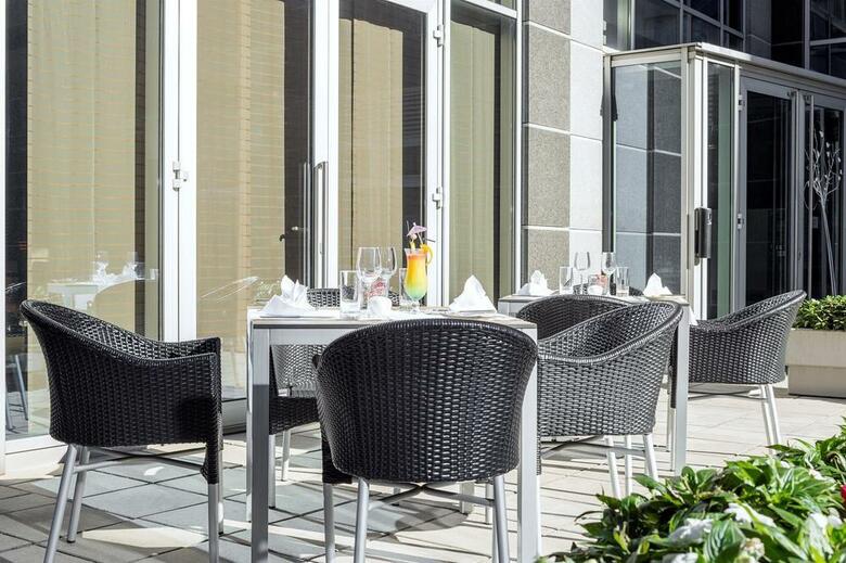 Hotel NH Danube City