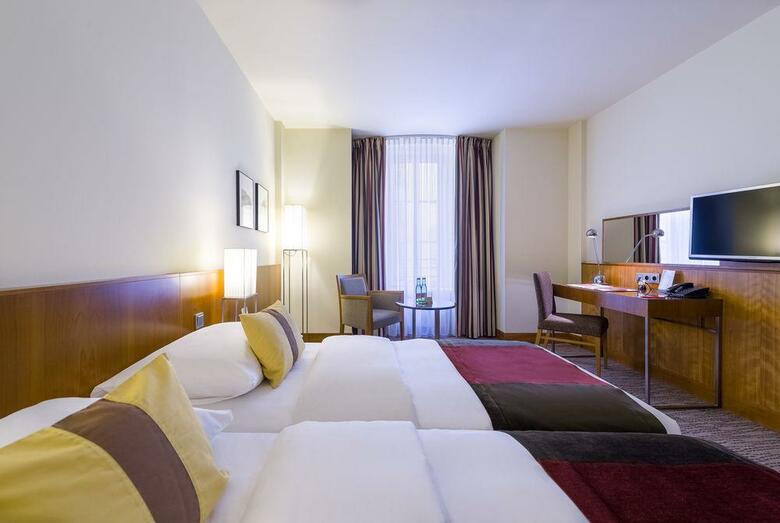 Hotel K+K Maria Theresia