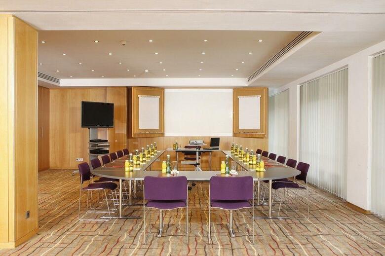 Hotel K+K Maria Theresia