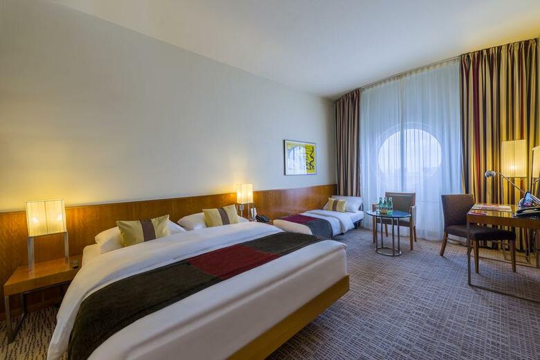 Hotel K+K Maria Theresia