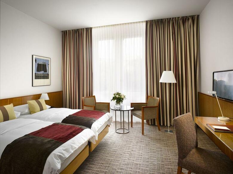 Hotel K+K Maria Theresia