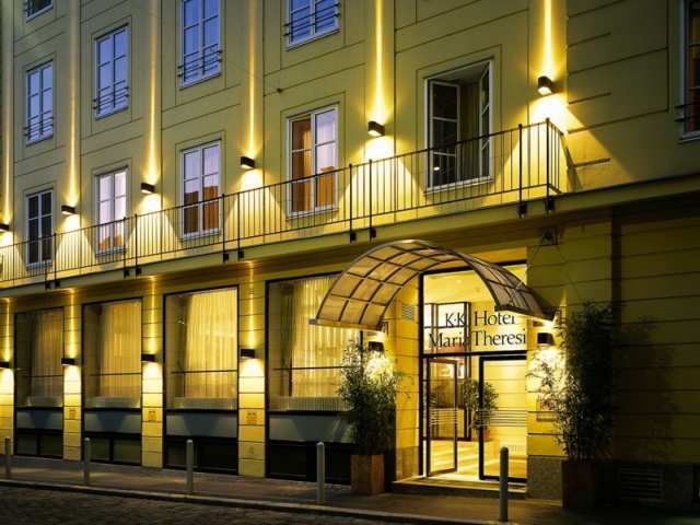 Hotel K+K Maria Theresia