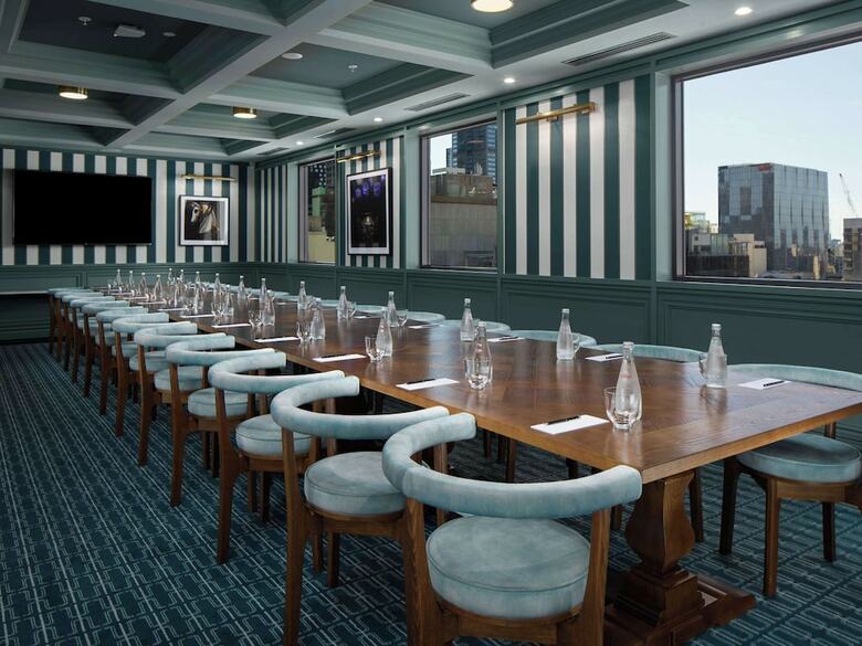 Hotel Pullman Melbourne City Centre