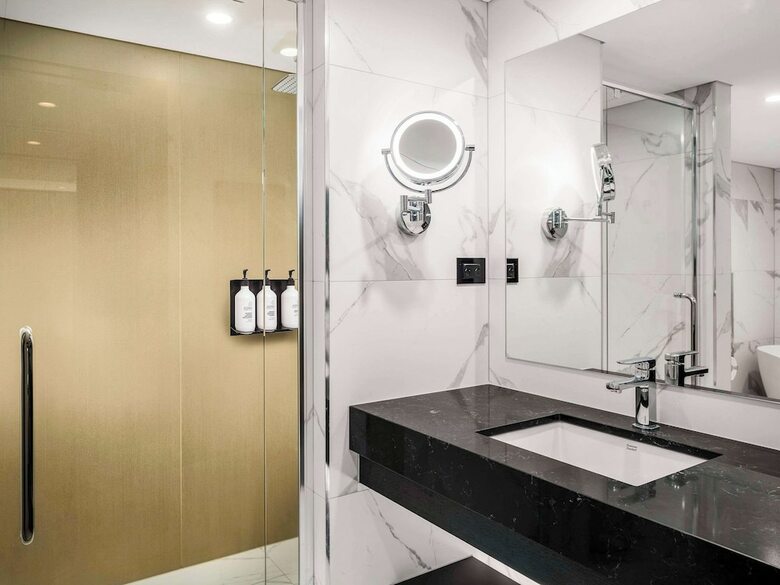 Hotel Pullman Melbourne City Centre