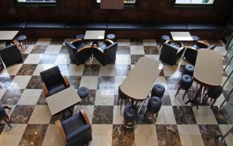 Hotel Batman�s Hill On Collins