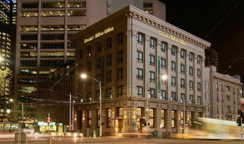 Hotel Batman�s Hill On Collins