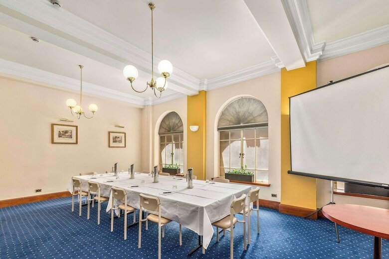 Castlereagh Boutique Hotel