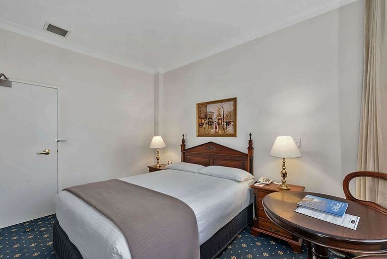 Castlereagh Boutique Hotel