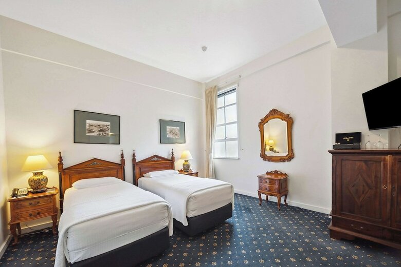 Castlereagh Boutique Hotel