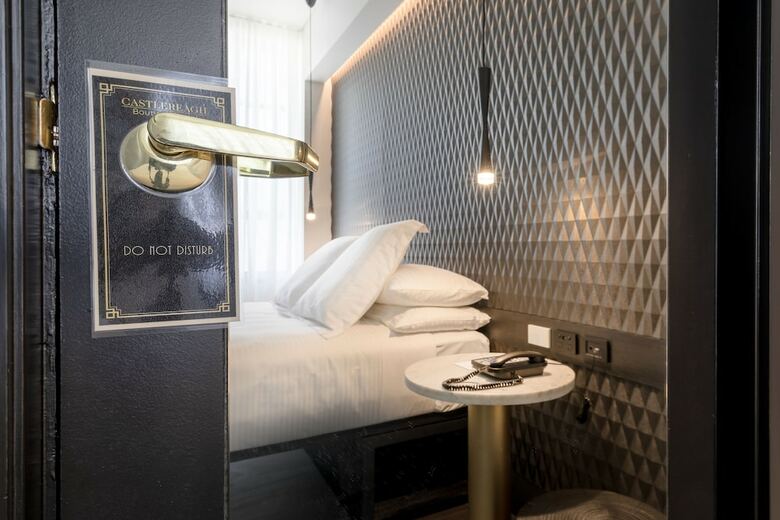 Castlereagh Boutique Hotel