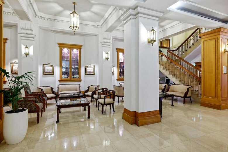 Castlereagh Boutique Hotel