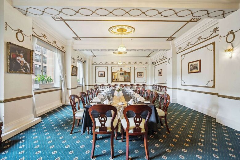 Castlereagh Boutique Hotel