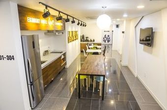 Ekonomy Hotel Haeundae
