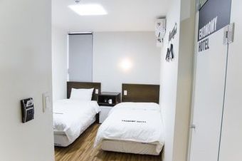 Ekonomy Hotel Haeundae