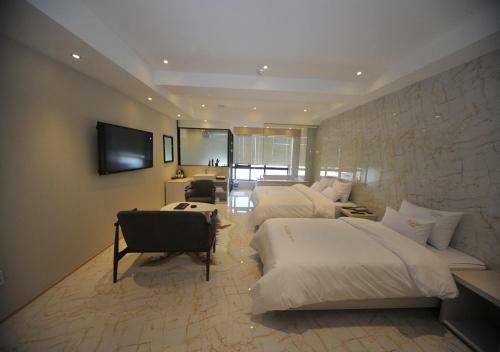 Hotel Almond Busan Station
