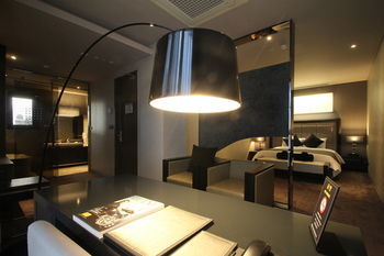 Best Louis Hamilton Hotel