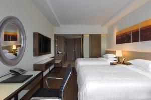 Hotel Four Points By Sheraton Bengaluru, Whitefield
