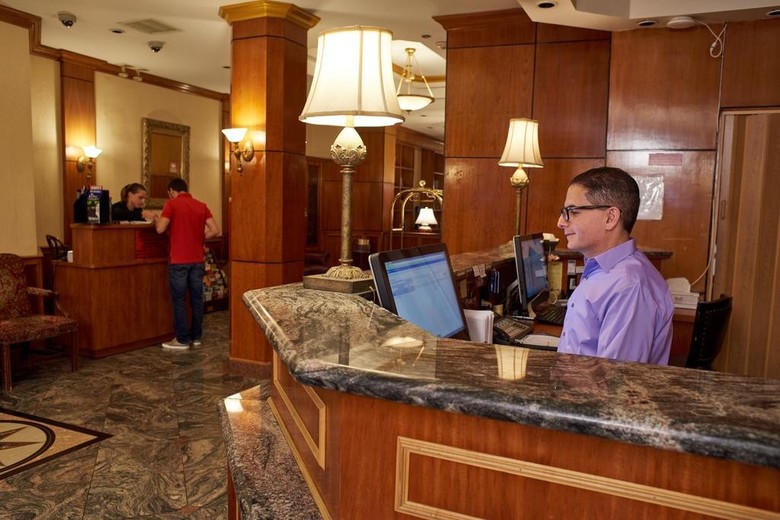 Hotel St. James