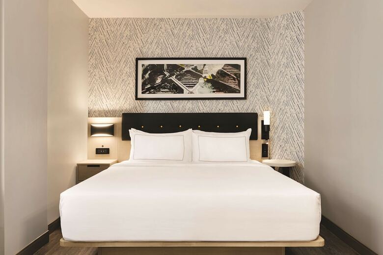 Hotel Doubletree By Hilton New York Midtown Fifth Ave