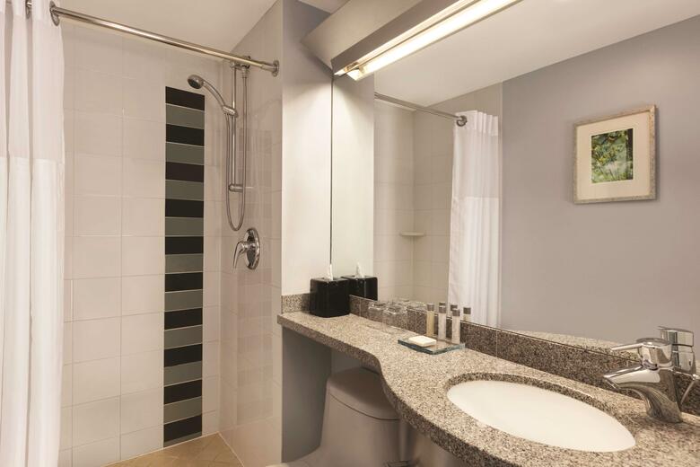 Hotel Doubletree By Hilton New York Midtown Fifth Ave