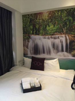 Moon 23 Hotel