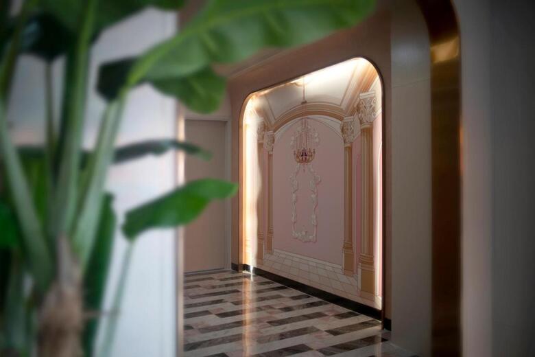 Hotel 81 Princess