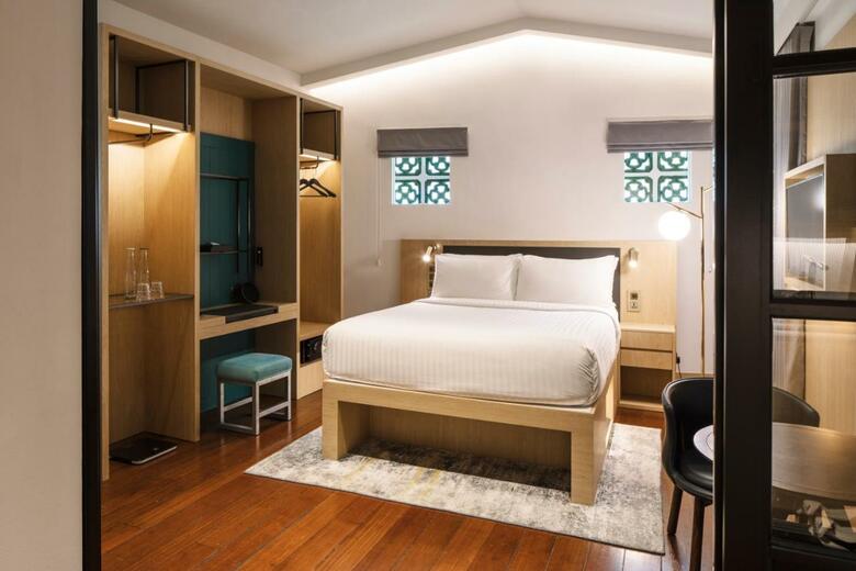 Naumi Liora Hotel