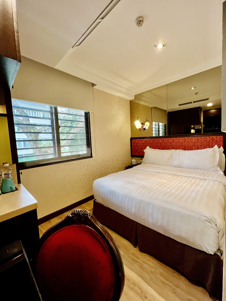 Nostalgia Hotel