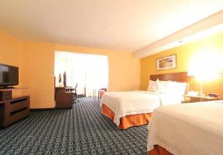Hotel Fairfield Inn & Suites By Marriott Lombard