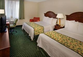 Hotel Fairfield Inn & Suites By Marriott Lombard