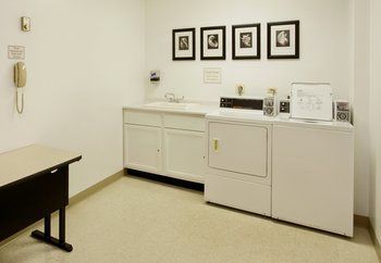 Hotel Fairfield Inn & Suites By Marriott Lombard