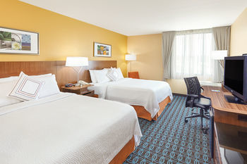 Hotel Fairfield Inn & Suites By Marriott Lombard