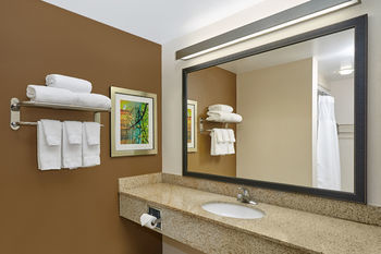 Hotel Fairfield Inn & Suites By Marriott Lombard