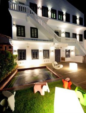 Hotel Wanderlust