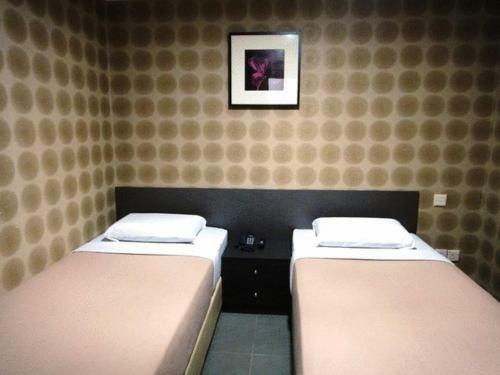 Amrise Hotel